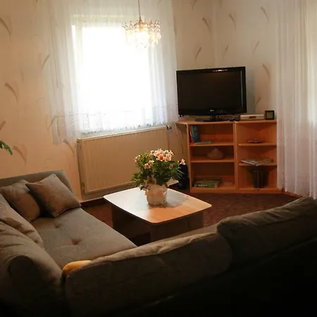 Im Herzen Des Nationalparks 霍恩斯泰因